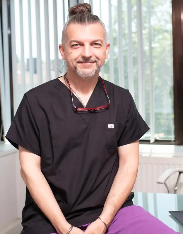 Dt. Melih Pekin Pekinbaş